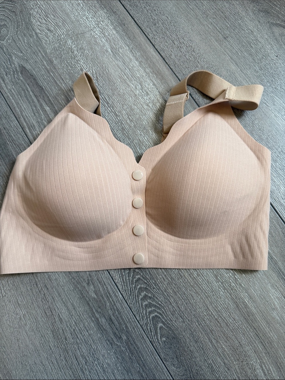 Front-Button Wireless Comfort Bra in Light Nude